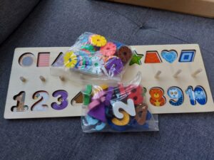 Tegeluslaud numbrite ja kujunditega - Pilt 3