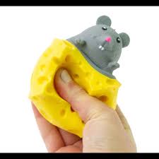 Pehmed hiirega juustu-stressipallid