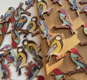 Nööbid linnud, 25 tk 35-40mm