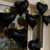 Õhupallide komplekt südamed krooniga 6 tk must